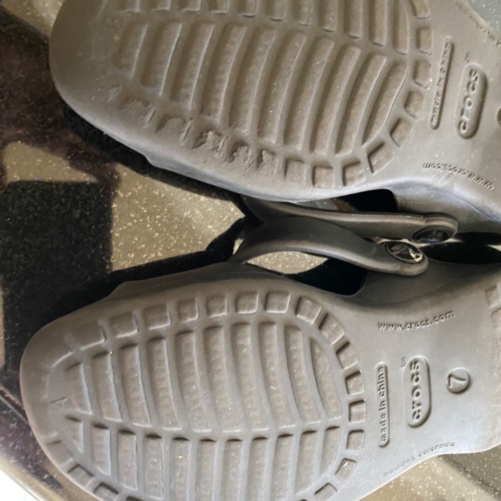 Crocs - Picture 16 of 16